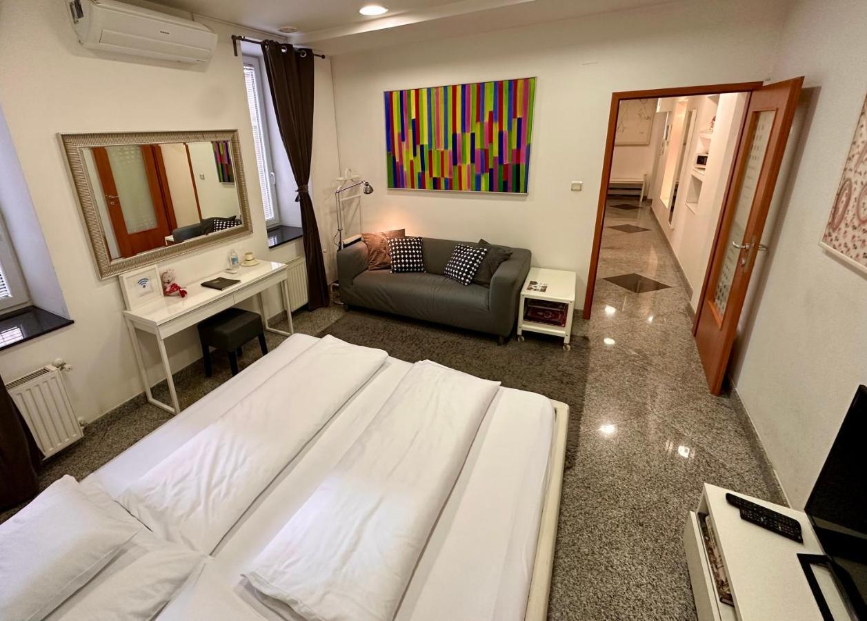 Smart Apartment Zagreb Bagian luar foto
