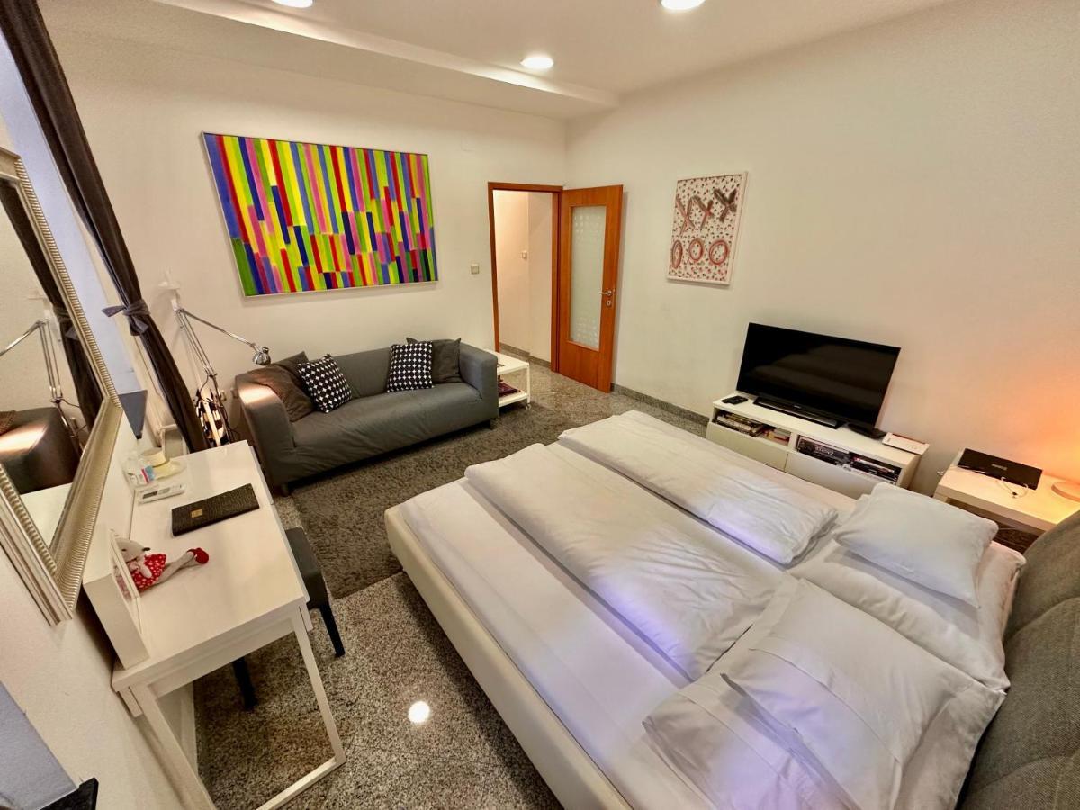 Smart Apartment Zagreb Bagian luar foto